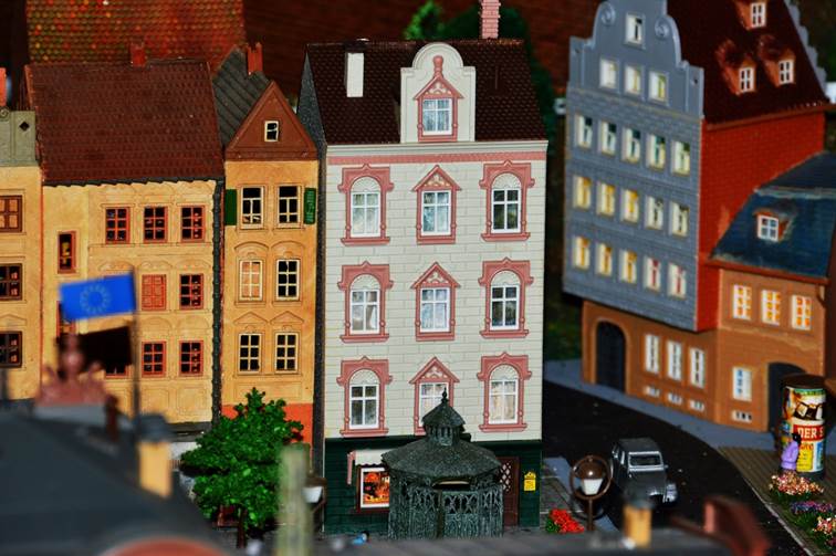 Ein Bild, das Text enthlt.

Automatisch generierte Beschreibung
